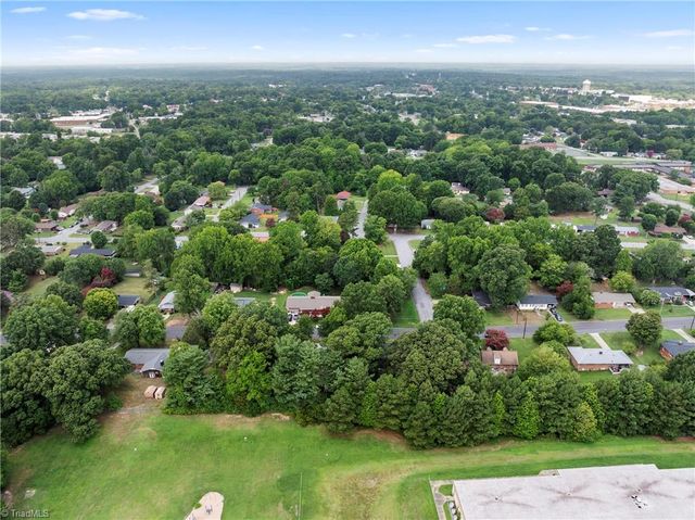 603 Duke Street, Thomasville, NC 27360