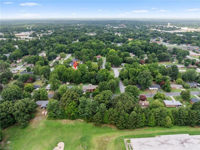 603 Duke Street, Thomasville, NC 27360