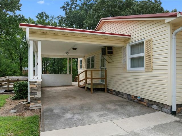 603 Duke Street, Thomasville, NC 27360