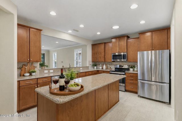 118 WOODHURST Drive, Ponte Vedra, FL 32081