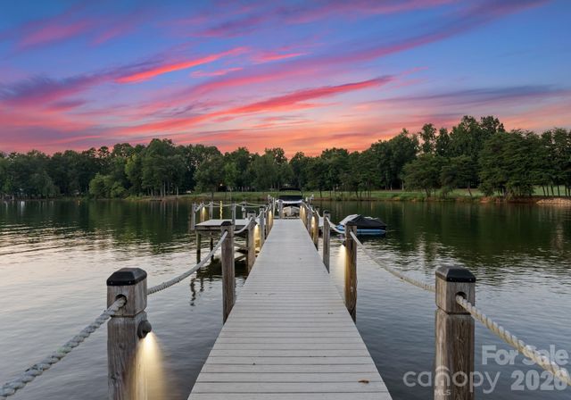 124 Lightship Drive, Mooresville, NC 28117