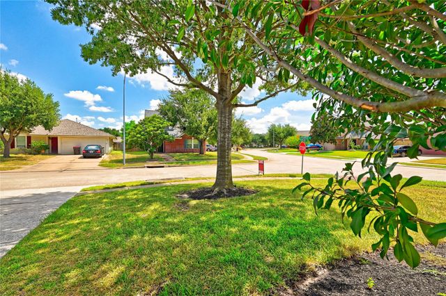 19803 Lindenwick Court, Cypress, TX 77433