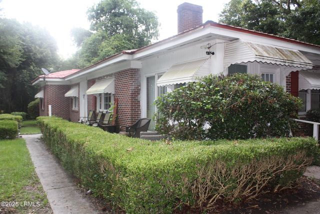 6804 W Frontage Road U.S. Hwy 17 Highway, Coosawhatchie, SC 29912