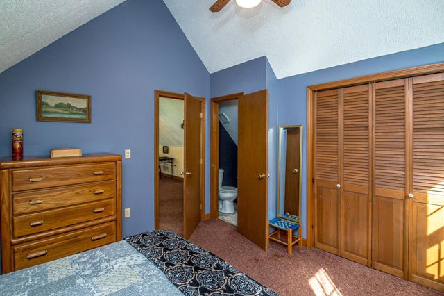 31 McGrew Drive, Tamworth, NH 03886