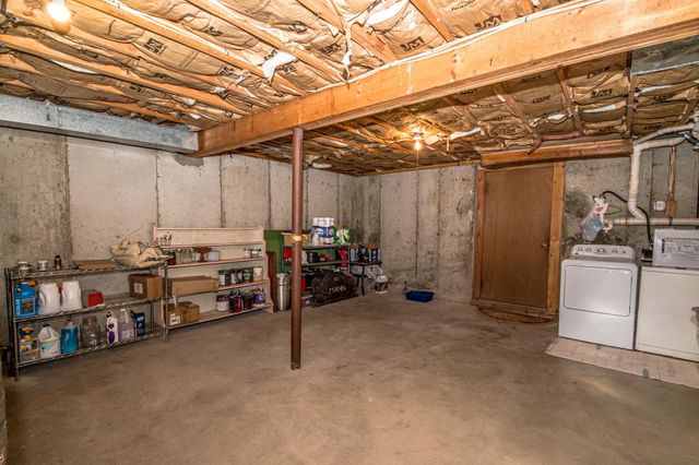 31 McGrew Drive, Tamworth, NH 03886