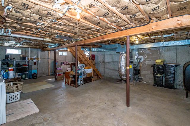 31 McGrew Drive, Tamworth, NH 03886