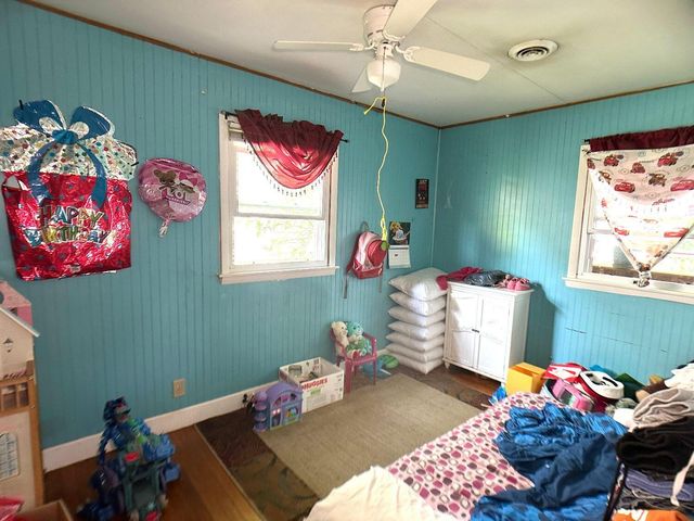 7609 Birch Avenue, Hammond, IN 46324