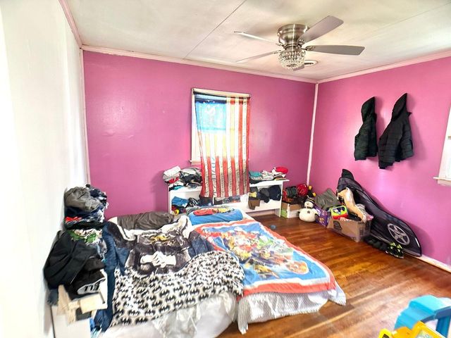 7609 Birch Avenue, Hammond, IN 46324