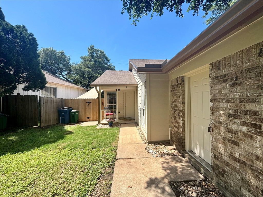 4603 Brown Bark PL A, Austin, TX 78727