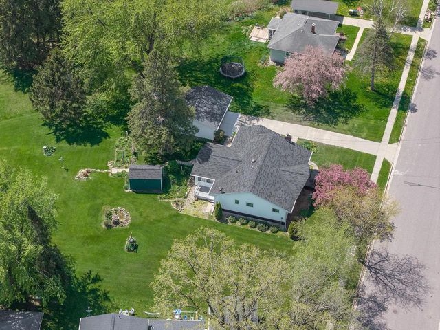 612 Grove Street, Mauston, WI 53948