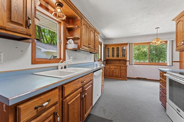 612 Grove Street, Mauston, WI 53948