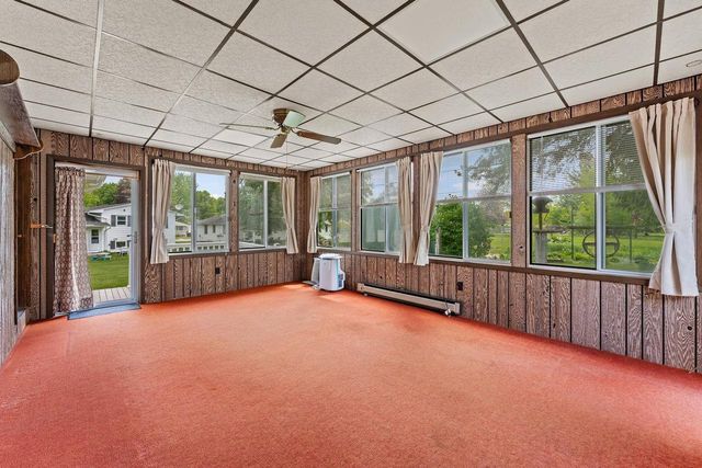 612 Grove Street, Mauston, WI 53948