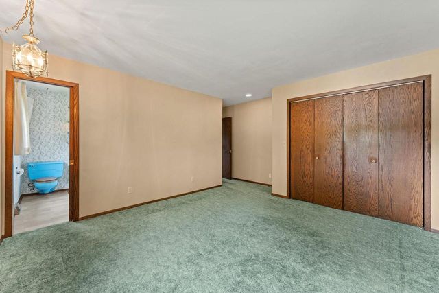612 Grove Street, Mauston, WI 53948