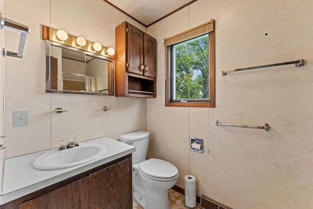 612 Grove Street, Mauston, WI 53948