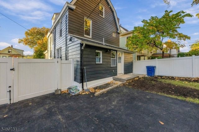 324 Academy St, South Orange Village Twp., NJ 07079