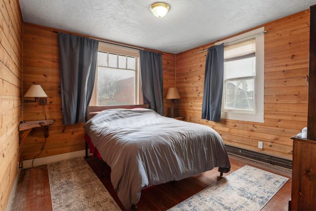 243 W Adams Avenue, Sisters, OR 97759