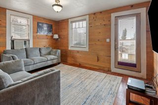 243 W Adams Avenue, Sisters, OR 97759