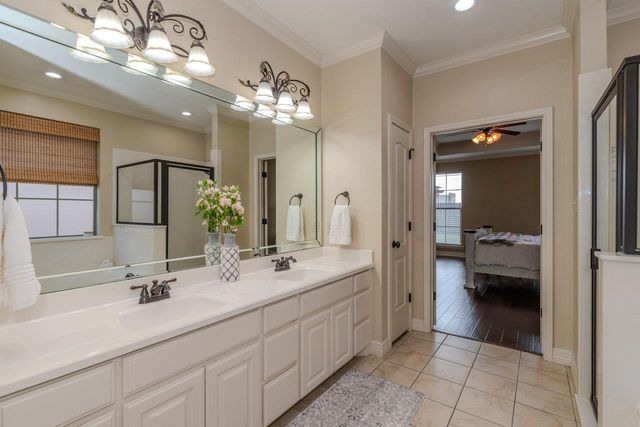 3655 Grayson Ln, Beaumont, TX 77713