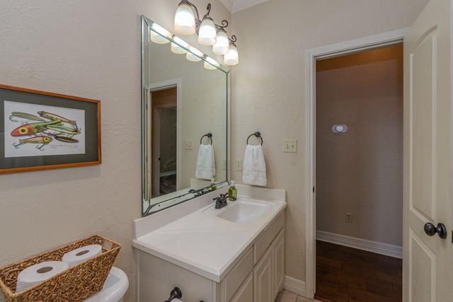 3655 Grayson Ln, Beaumont, TX 77713