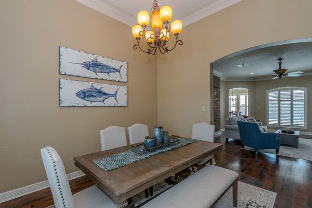 3655 Grayson Ln, Beaumont, TX 77713