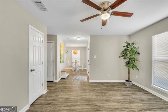 1223 E Waldburg Street, Savannah, GA 31404