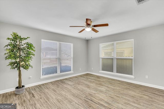 1223 E Waldburg Street, Savannah, GA 31404