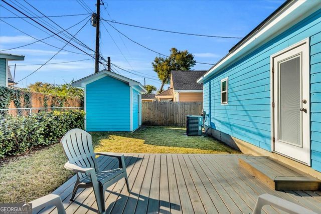 1223 E Waldburg Street, Savannah, GA 31404