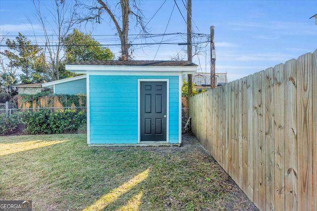 1223 E Waldburg Street, Savannah, GA 31404