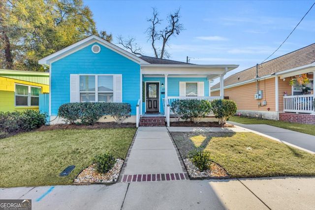 1223 E Waldburg Street, Savannah, GA 31404