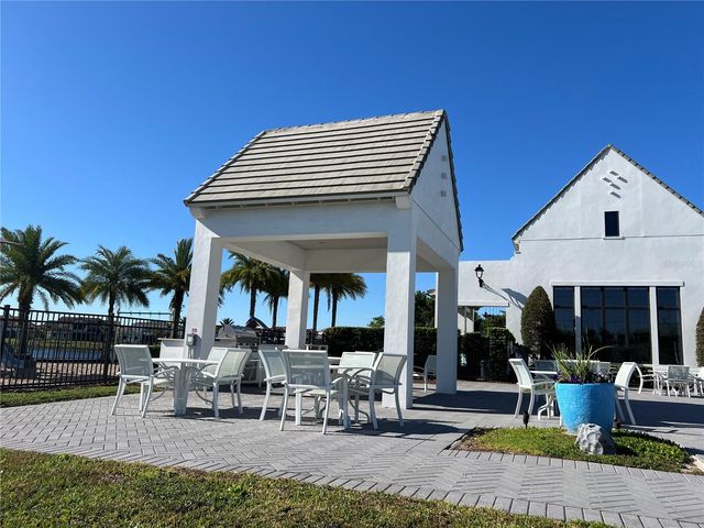 8222 TOPSAIL PLACE, Winter Garden, FL 34787
