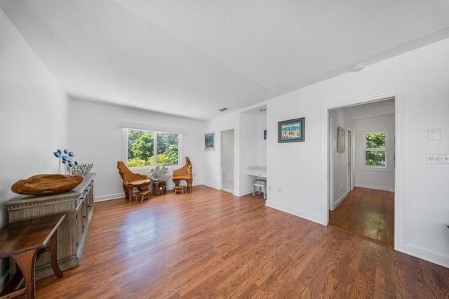 316 North Drive, Plantation Key, FL 33036