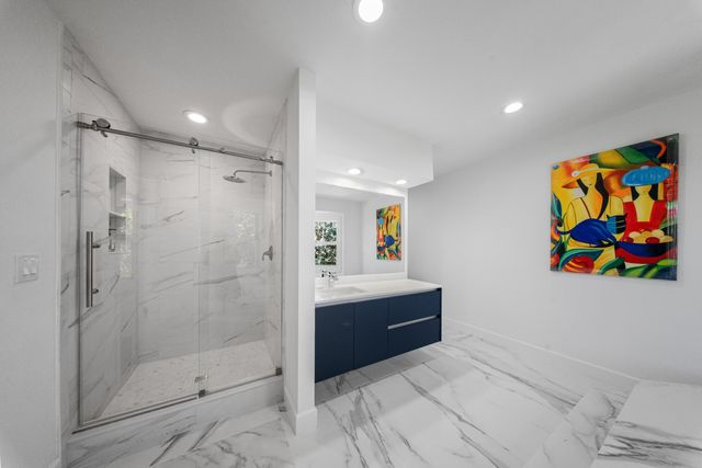 316 North Drive, Plantation Key, FL 33036