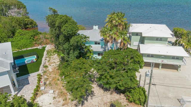 316 North Drive, Plantation Key, FL 33036