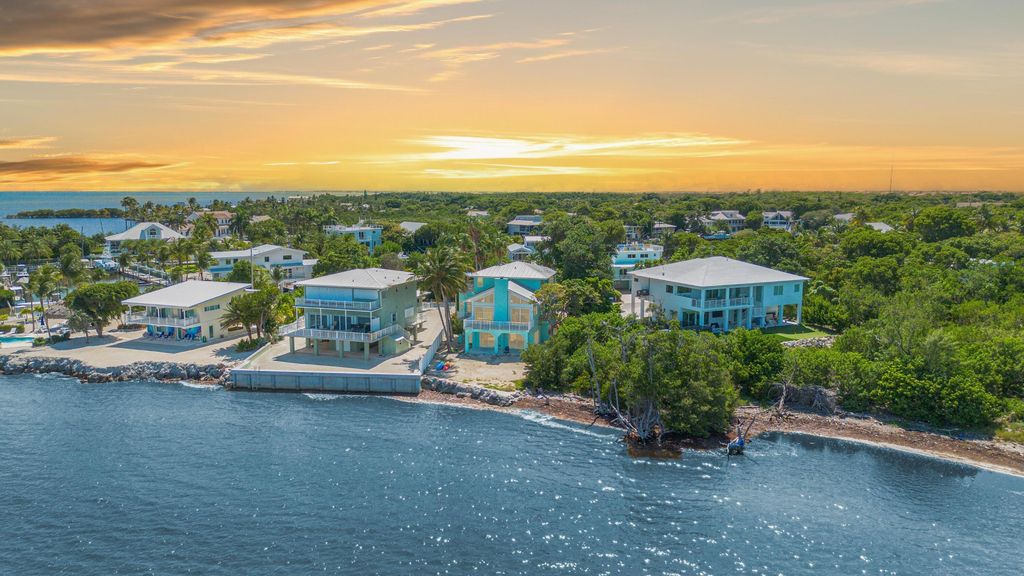 316 North Drive, Plantation Key, FL 33036