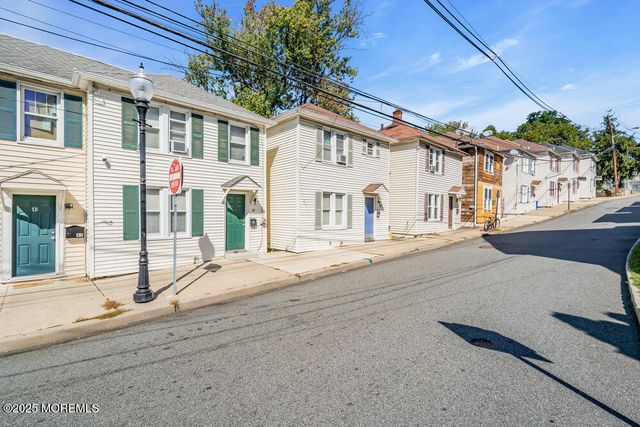 39 Clinton Place, Morristown, NJ 07960