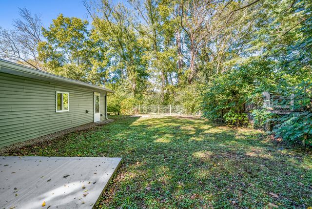 2101 Jones Cir, Nashville, TN 37207