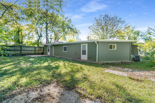 2101 Jones Cir, Nashville, TN 37207