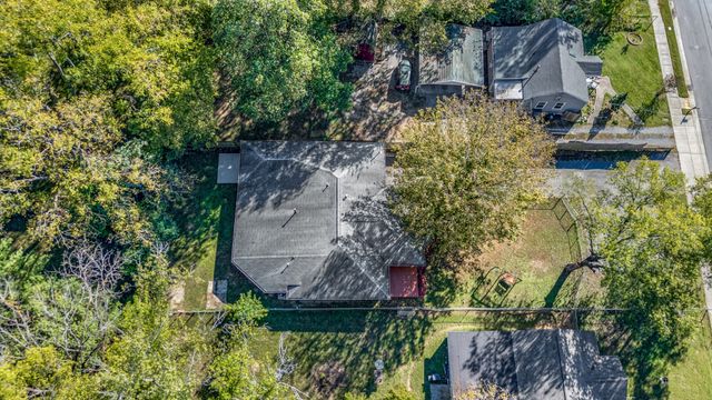 2101 Jones Cir, Nashville, TN 37207