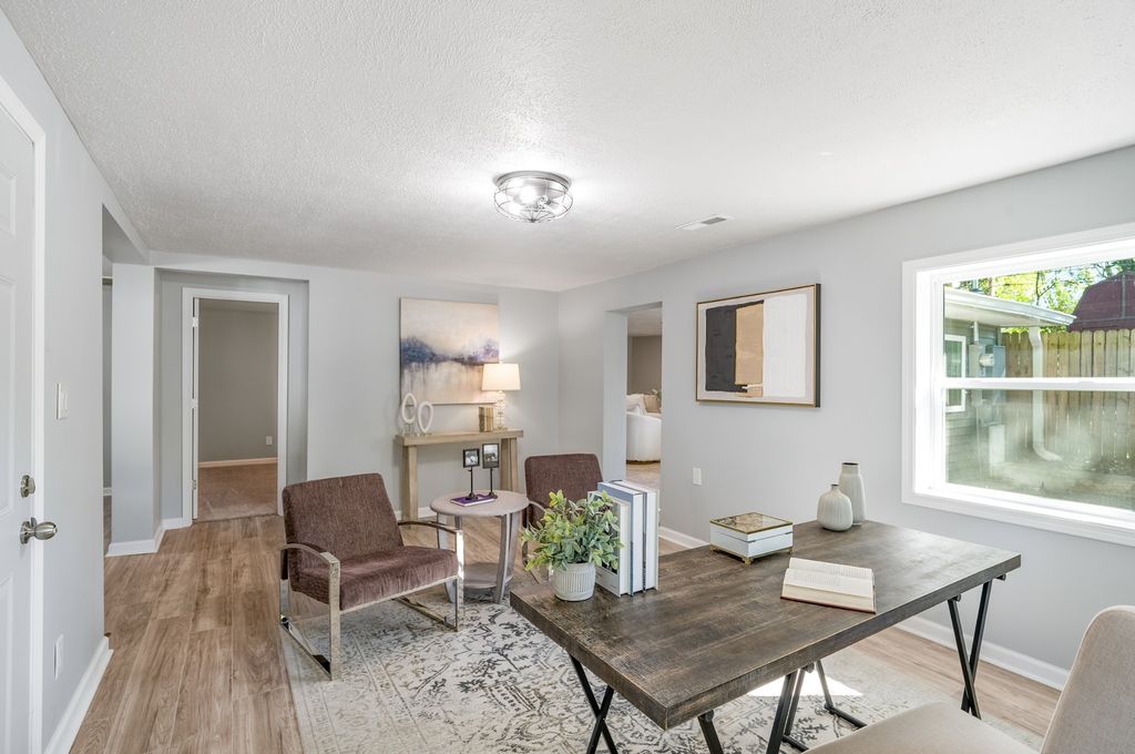 2101 Jones Cir, Nashville, TN 37207