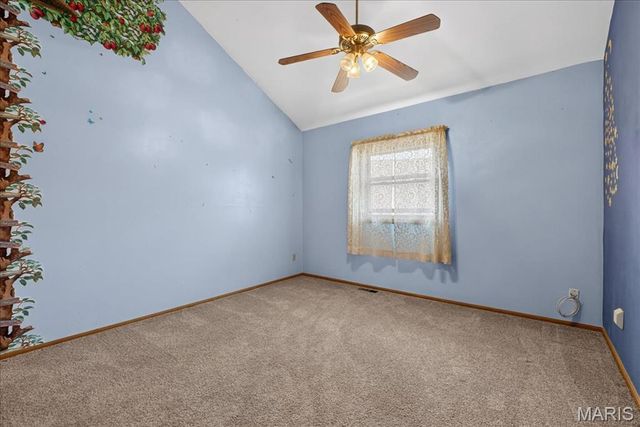 532 Taake Lane, Troy, IL 62294