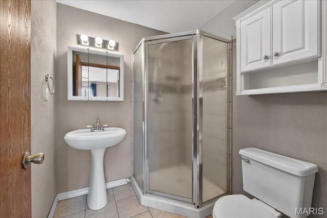 532 Taake Lane, Troy, IL 62294