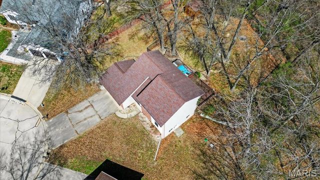 532 Taake Lane, Troy, IL 62294