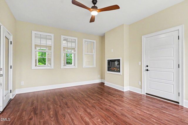 420 W Corbin Street, Hillsborough, NC 27278