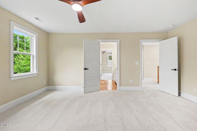 420 W Corbin Street, Hillsborough, NC 27278