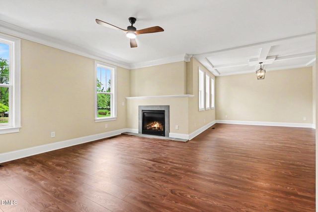 420 W Corbin Street, Hillsborough, NC 27278