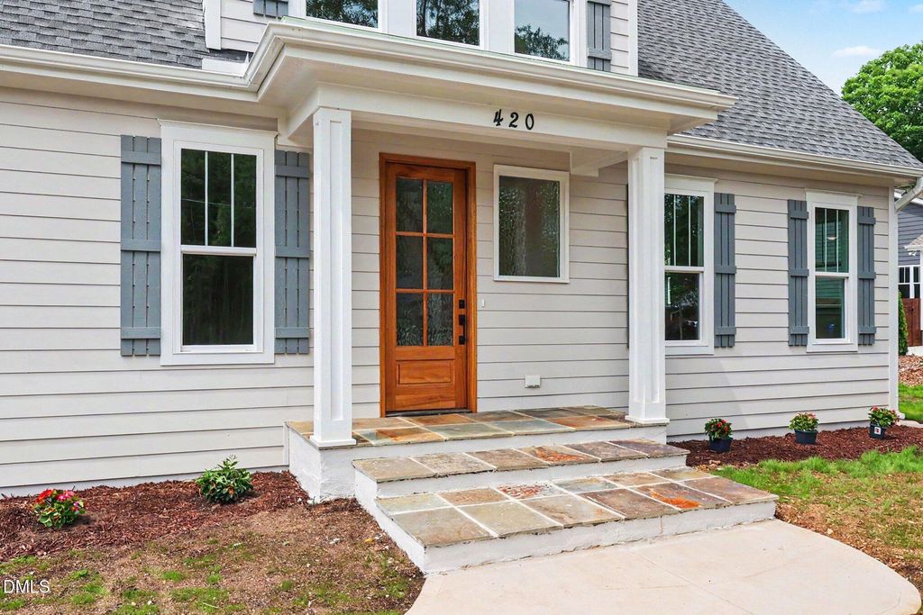 420 W Corbin Street, Hillsborough, NC 27278