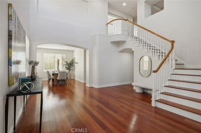 28996 Garnet Canyon Drive, Saugus, CA 91390