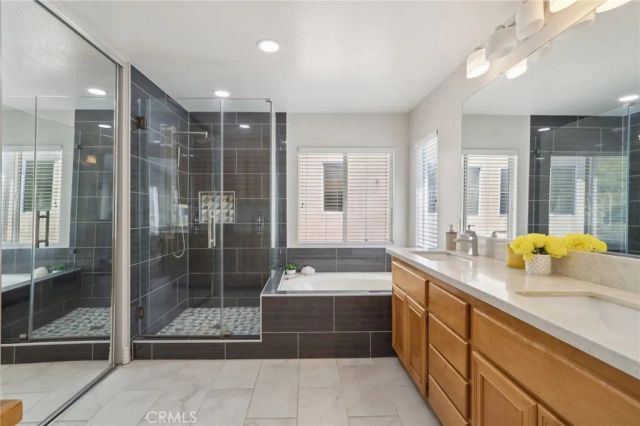 28996 Garnet Canyon Drive, Saugus, CA 91390