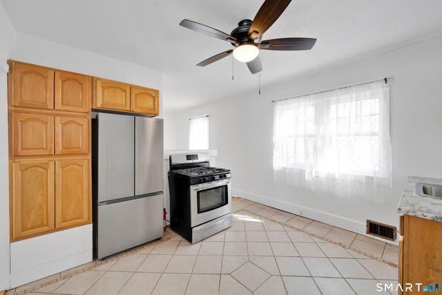 16 Goodsell Street, West Hartford, CT 06110