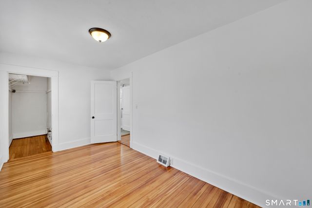 16 Goodsell Street, West Hartford, CT 06110